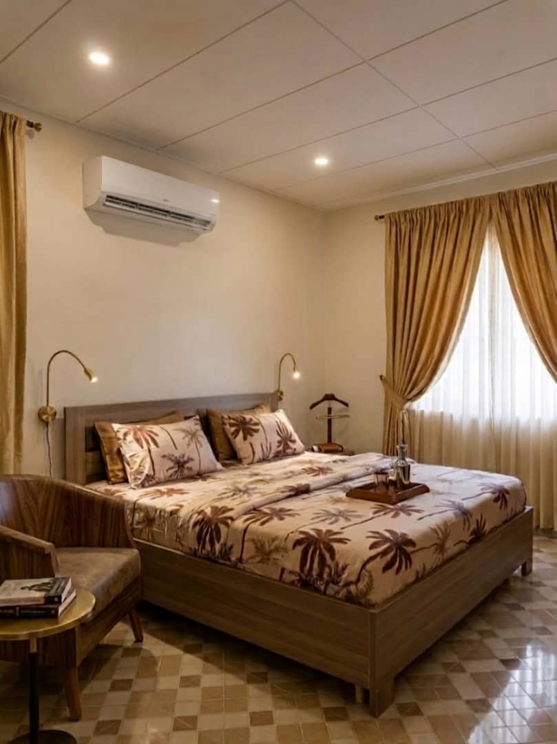 Executive Room